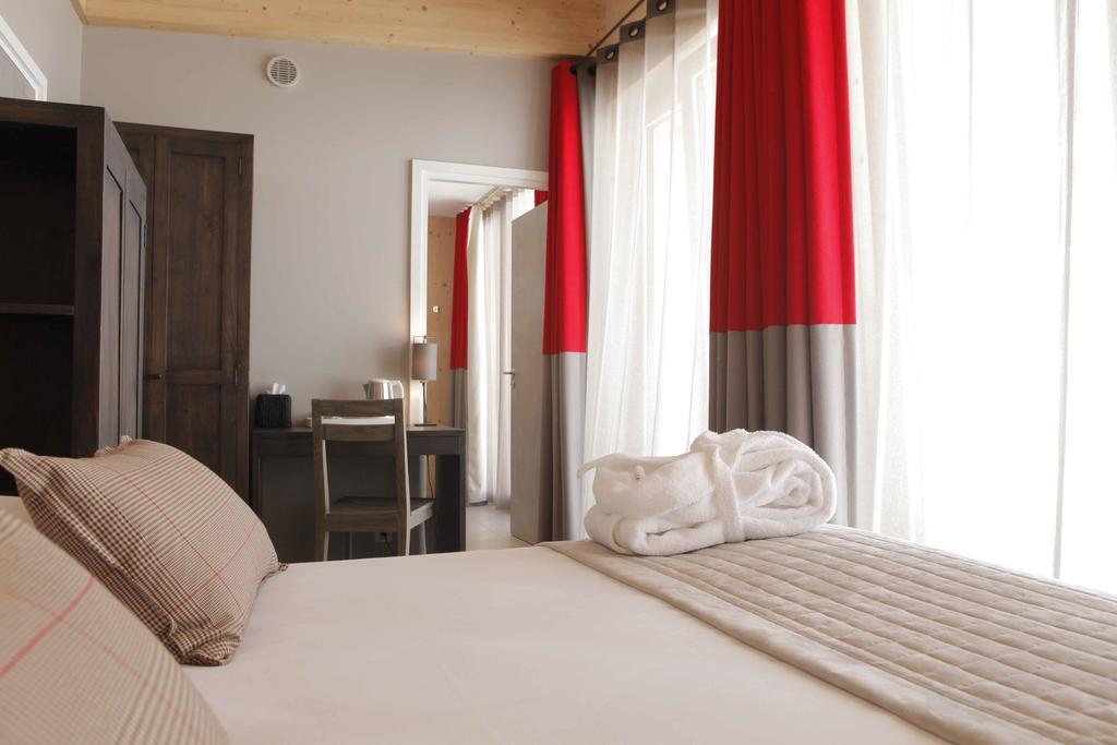 L'Aiguille Grive Chalets Hotel Les Arcs  Rom bilde